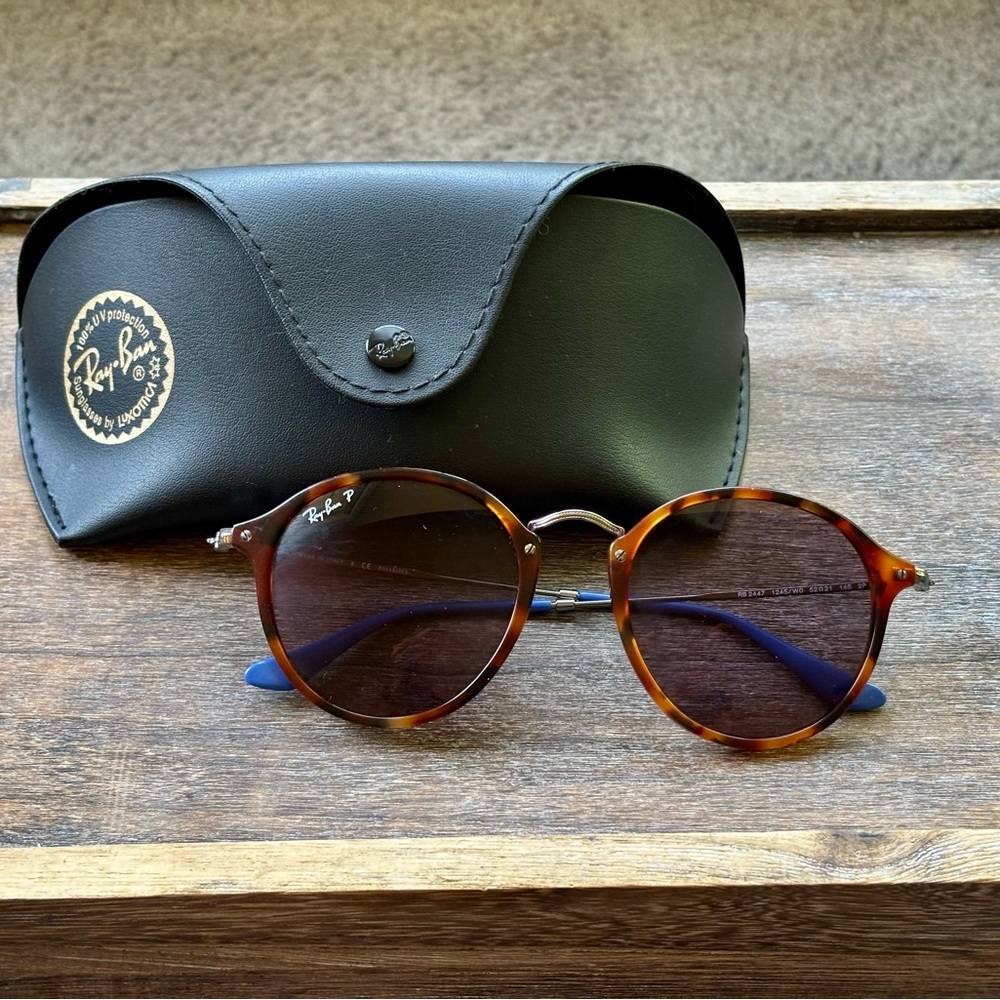 Ray-Ban Tortoise Shell Round Sunglasses